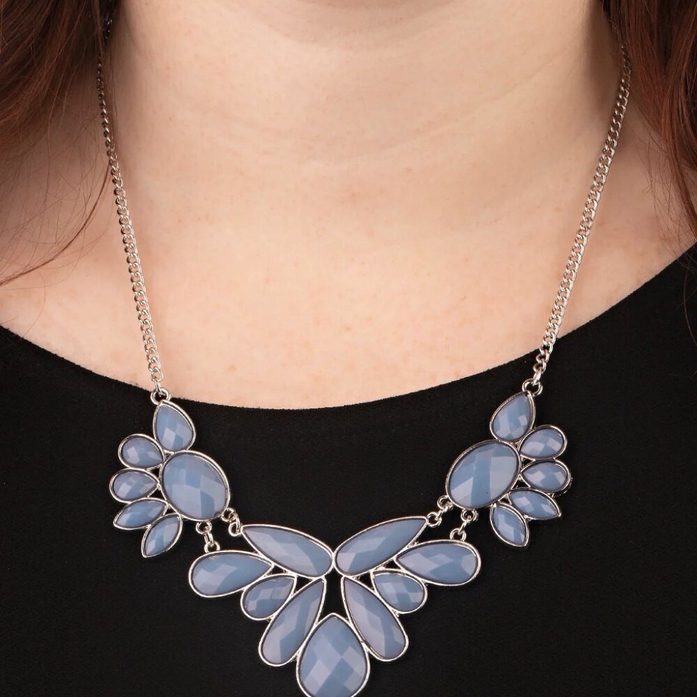Paparazzi Jewelry Accessories - A Passing FAN-cy - Blue Necklace - Vintage
